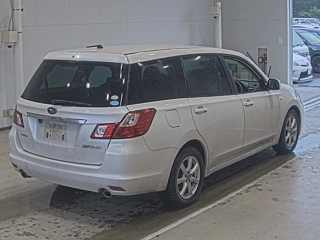 SUBARU EXIGA 2010