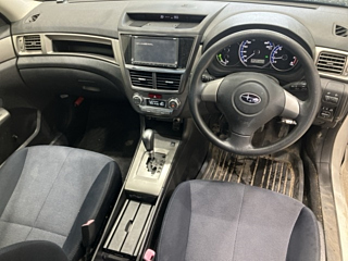 SUBARU EXIGA 2010