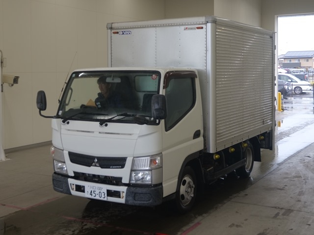 MITSUBISHI CANTER 2013