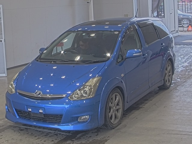 TOYOTA WISH 2008