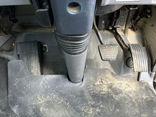 MITSUBISHI CANTER 2011
