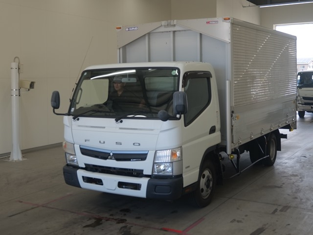 MITSUBISHI CANTER 2019