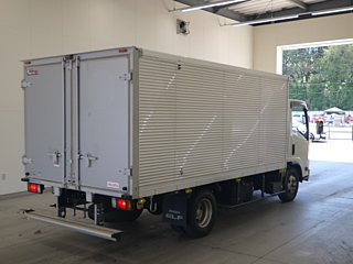 ISUZU ELF 2018