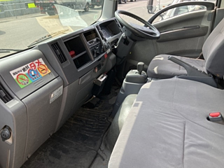 ISUZU ELF 2011