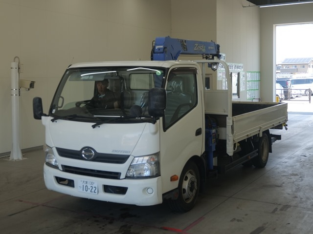 HINO DUTRO 2013