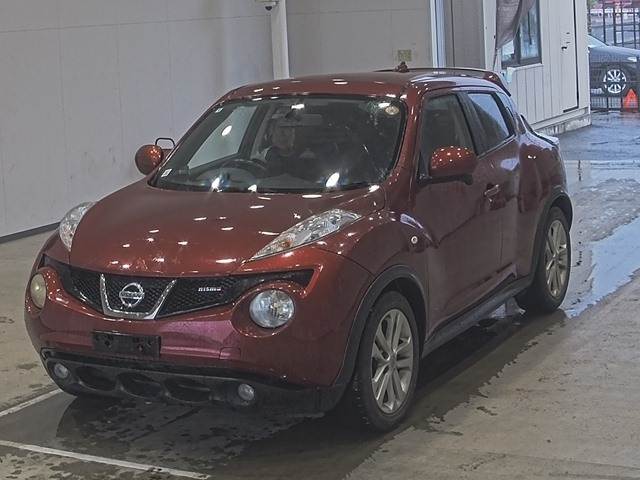 NISSAN JUKE 2010