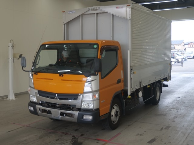 MITSUBISHI CANTER 2014