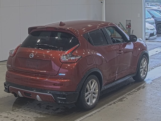 NISSAN JUKE 2010