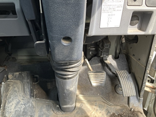 MITSUBISHI CANTER 2012