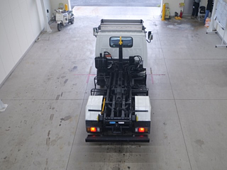 ISUZU ELF 2011