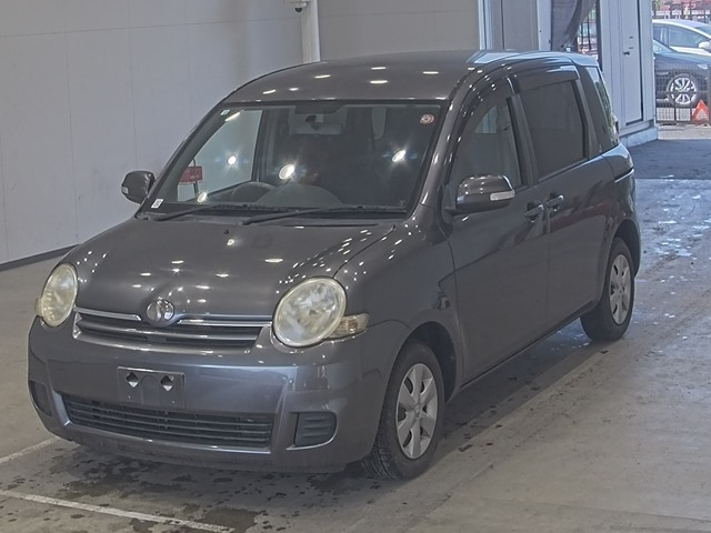 TOYOTA SIENTA 2008