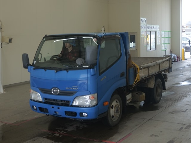 HINO DUTRO 2012