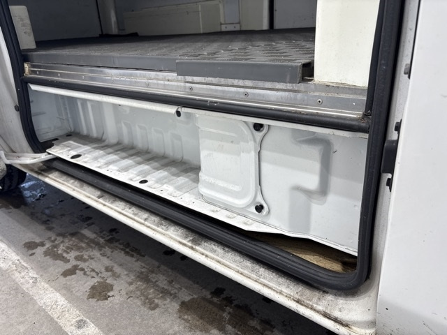 NISSAN CARAVAN VAN 2019