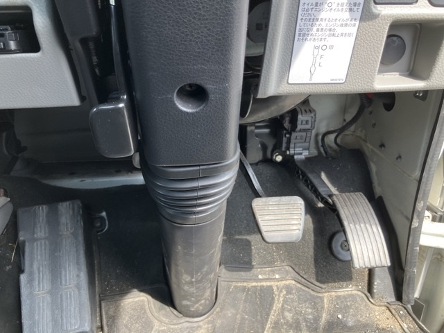 MITSUBISHI CANTER 2016