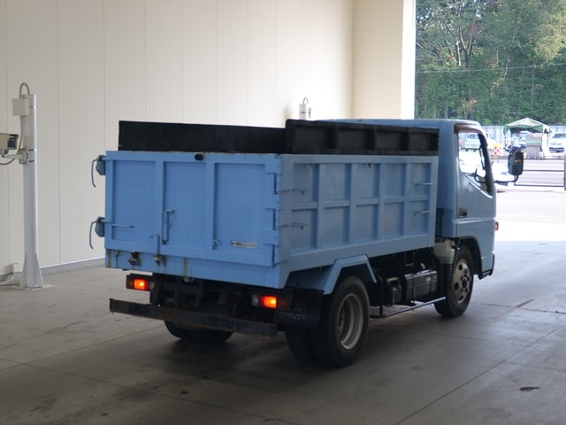 MITSUBISHI CANTER 2011