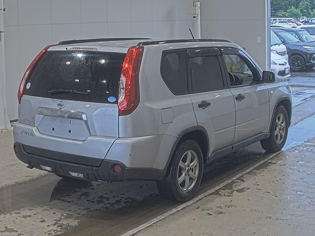 NISSAN X-TRAIL 2012