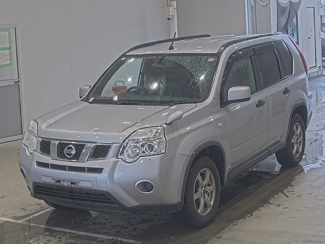 NISSAN X-TRAIL 2012