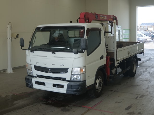 MITSUBISHI CANTER 2016