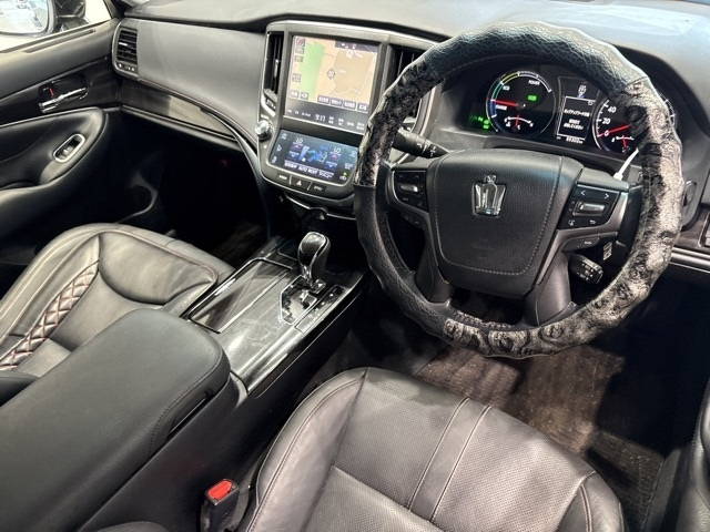 TOYOTA CROWN 2016