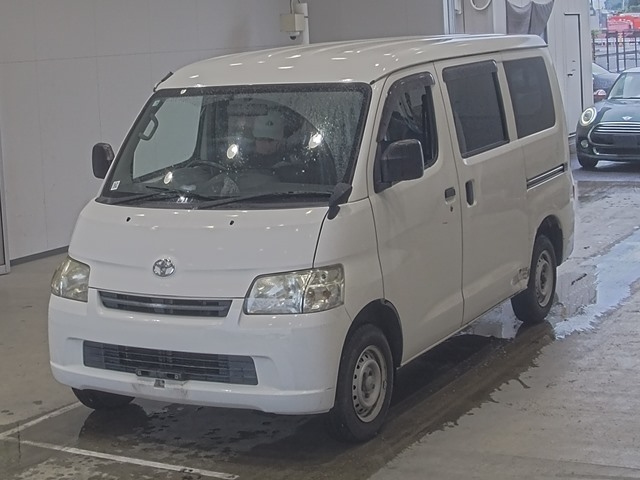 TOYOTA TOWN ACE VAN 2017