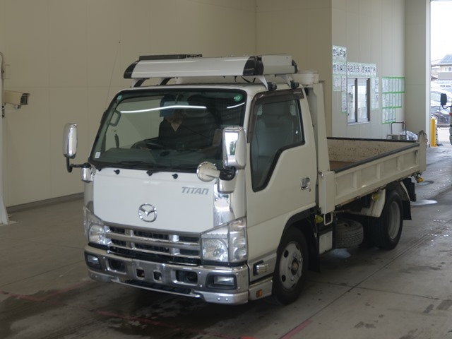 MAZDA TITAN 2013