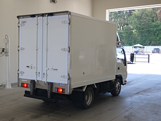 ISUZU ELF 2010