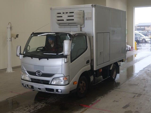 HINO DUTRO 2013
