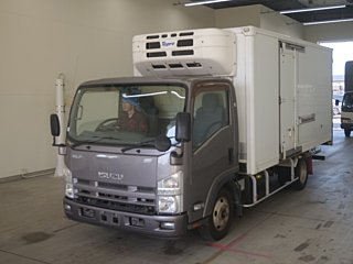 ISUZU ELF 2011