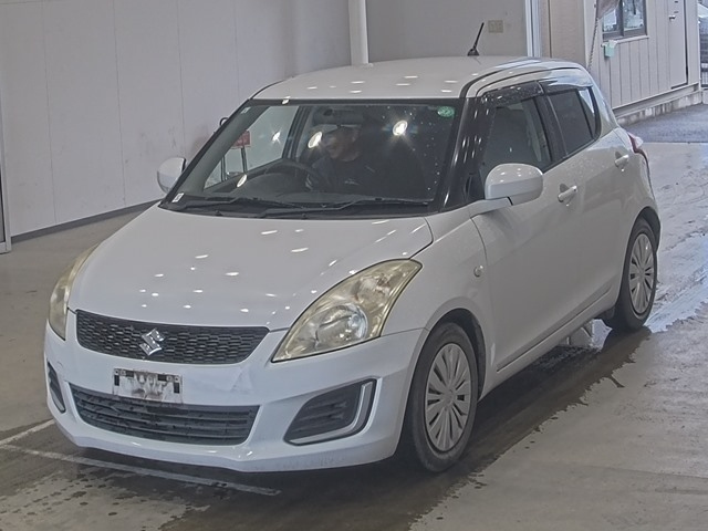 SUZUKI SWIFT 2013