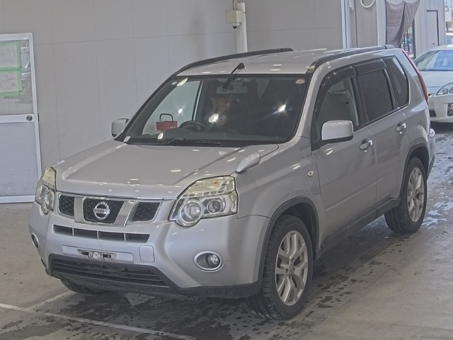 NISSAN X-TRAIL 2012