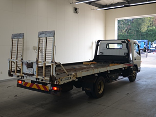 MITSUBISHI CANTER 2015