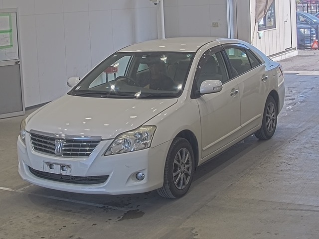 TOYOTA PREMIO 2010