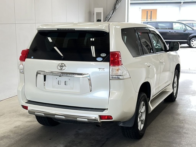 TOYOTA LAND CRUISER PRADO 2010