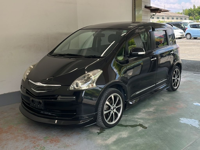 TOYOTA RACTIS 2009