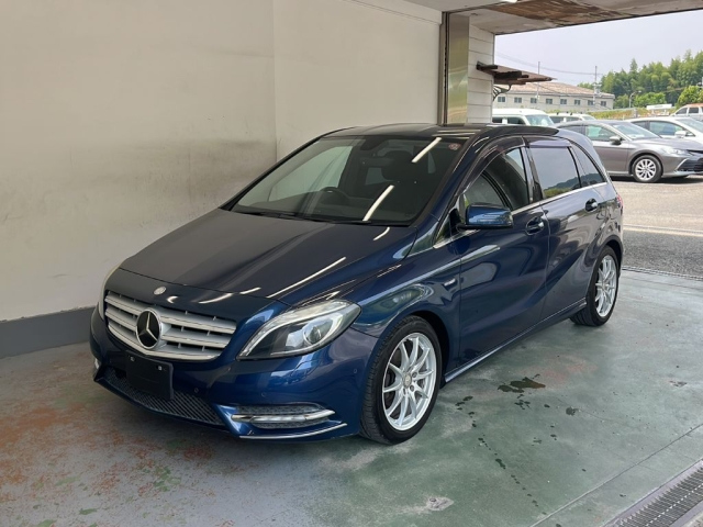 MERCEDES BENZ B CLASS 2012