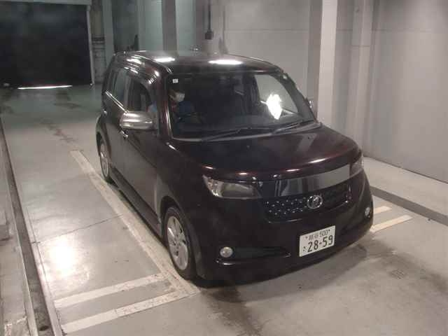 TOYOTA BB 2009