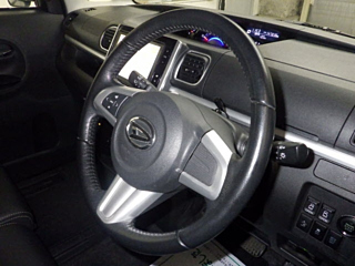 DAIHATSU TANTO 2016