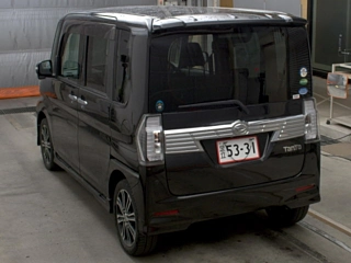 DAIHATSU TANTO 2016