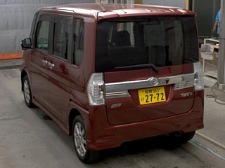 DAIHATSU TANTO 2014