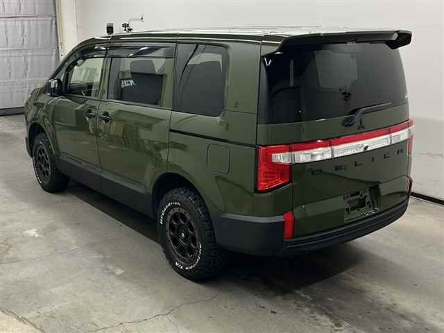 MITSUBISHI DELICA D5 2019