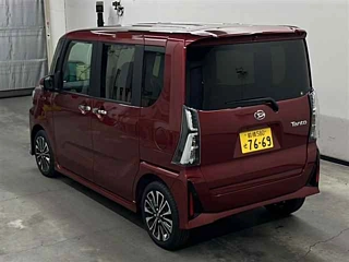 DAIHATSU TANTO 2024