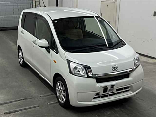 DAIHATSU MOVE 2013