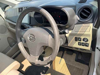 DAIHATSU MOVE 2013