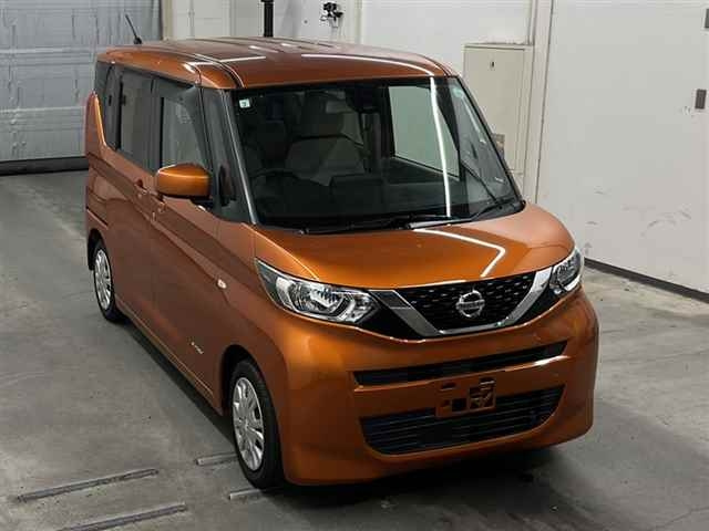 NISSAN ROOX 2021