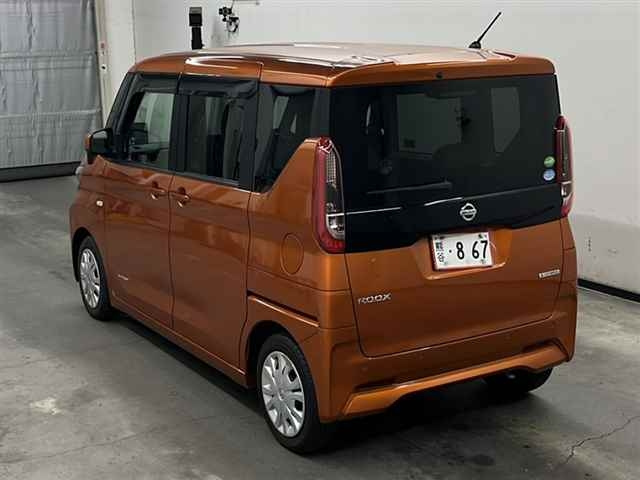 NISSAN ROOX 2021