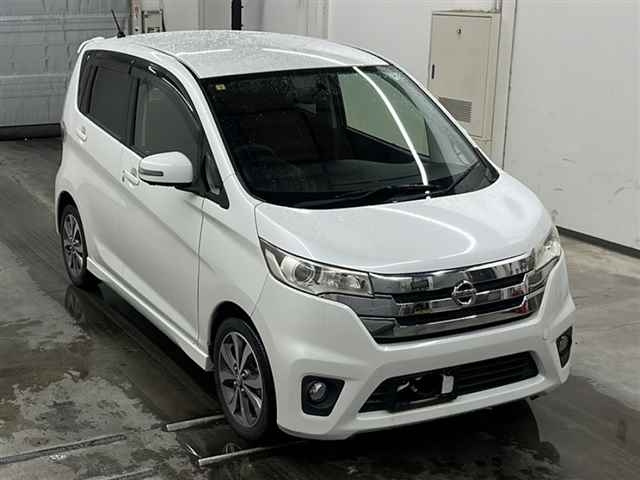 NISSAN DAYZ 2014
