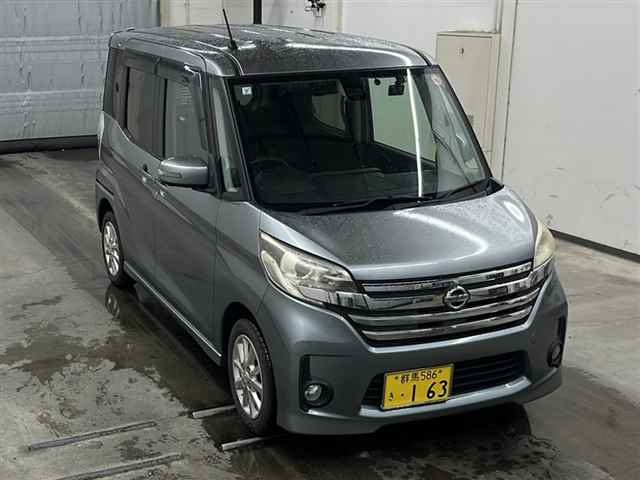 NISSAN DAYZ ROOX 2015