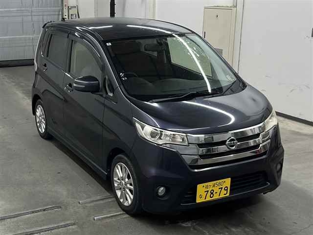 NISSAN DAYZ 2014