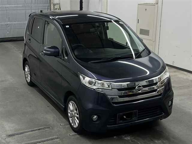 NISSAN DAYZ 2013