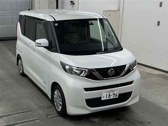 NISSAN ROOX 2021